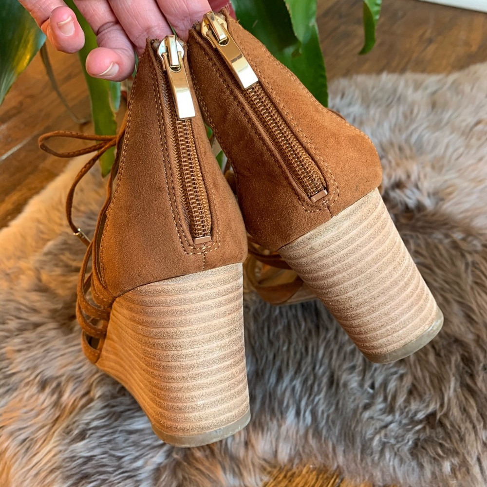 Franco Sarto Mollie Vegan Leather Wedge Sandals - Picture 5 of 8